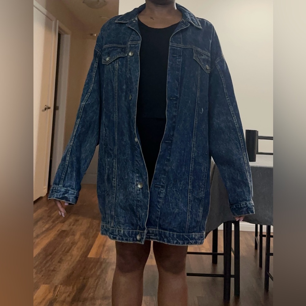 Oversized Denim Jacket - Picture 3 of 12